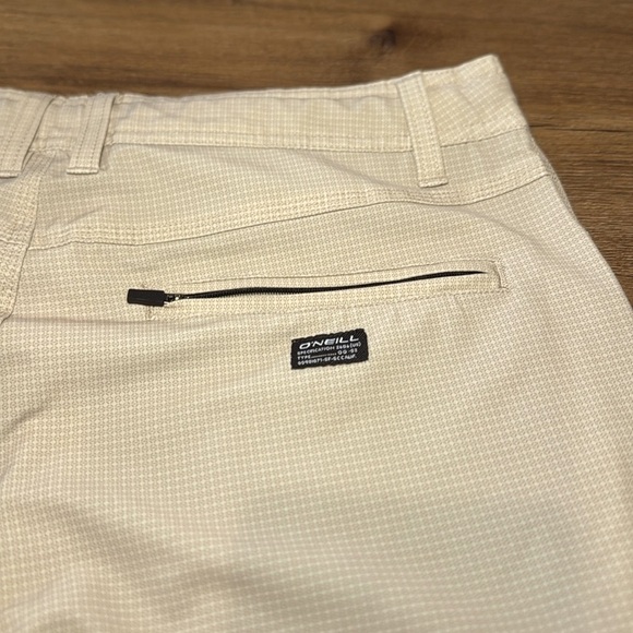 O'NEILL Men's Beige Hybrid Shorts - Water Resistant. Size 32 - Picture 6 of 7